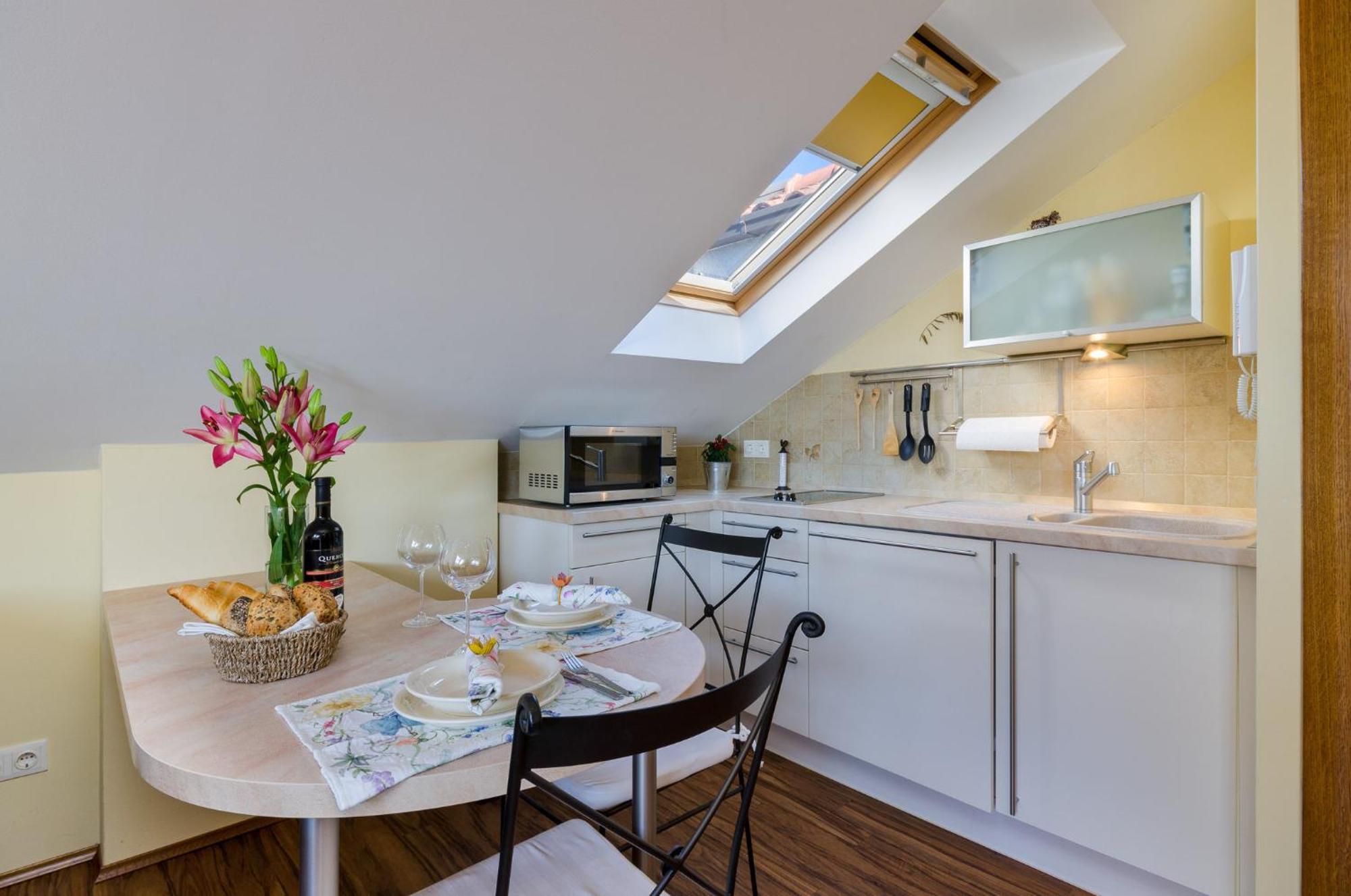Villa Maslina Apartments Цриквеница Экстерьер фото