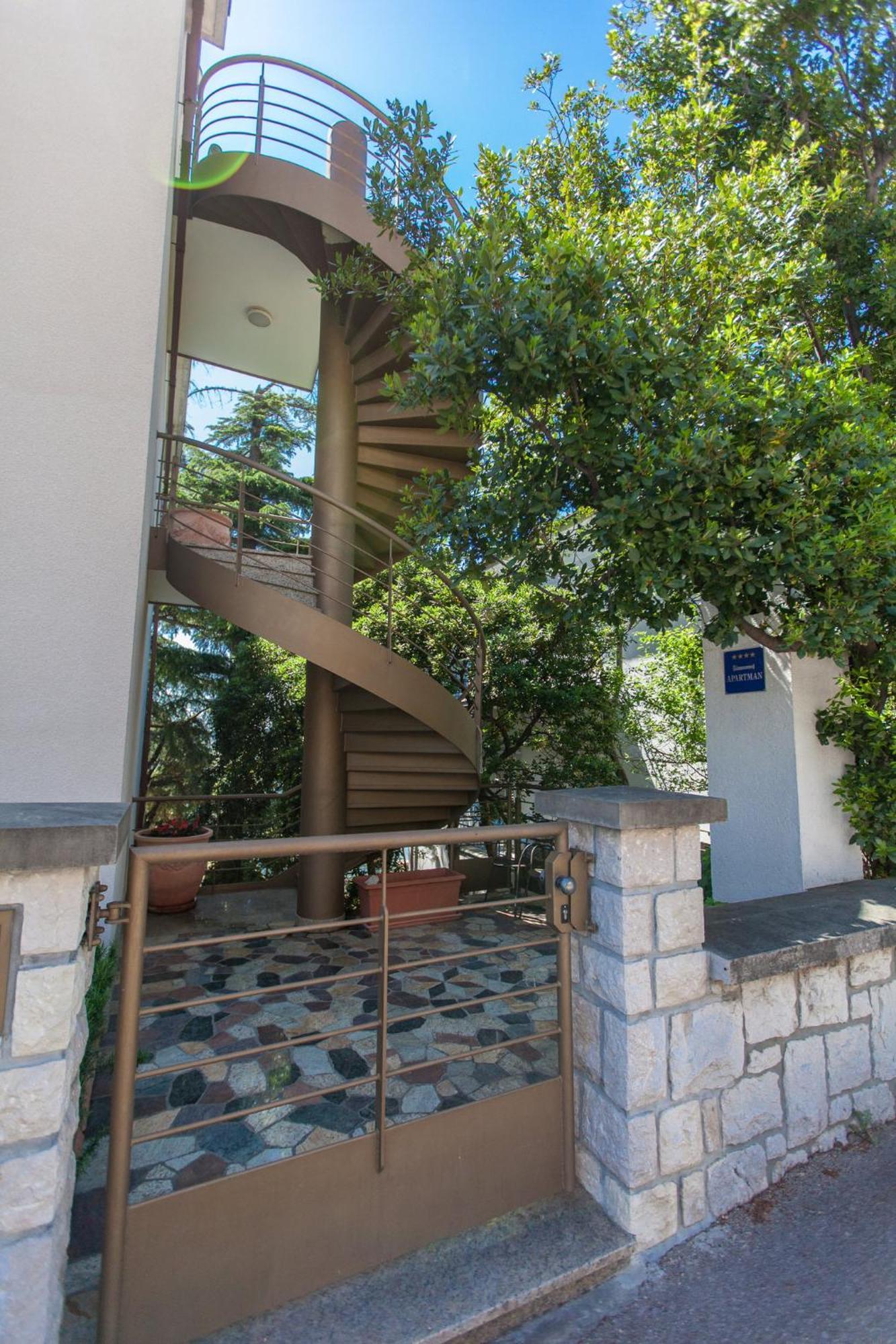 Villa Maslina Apartments Цриквеница Экстерьер фото